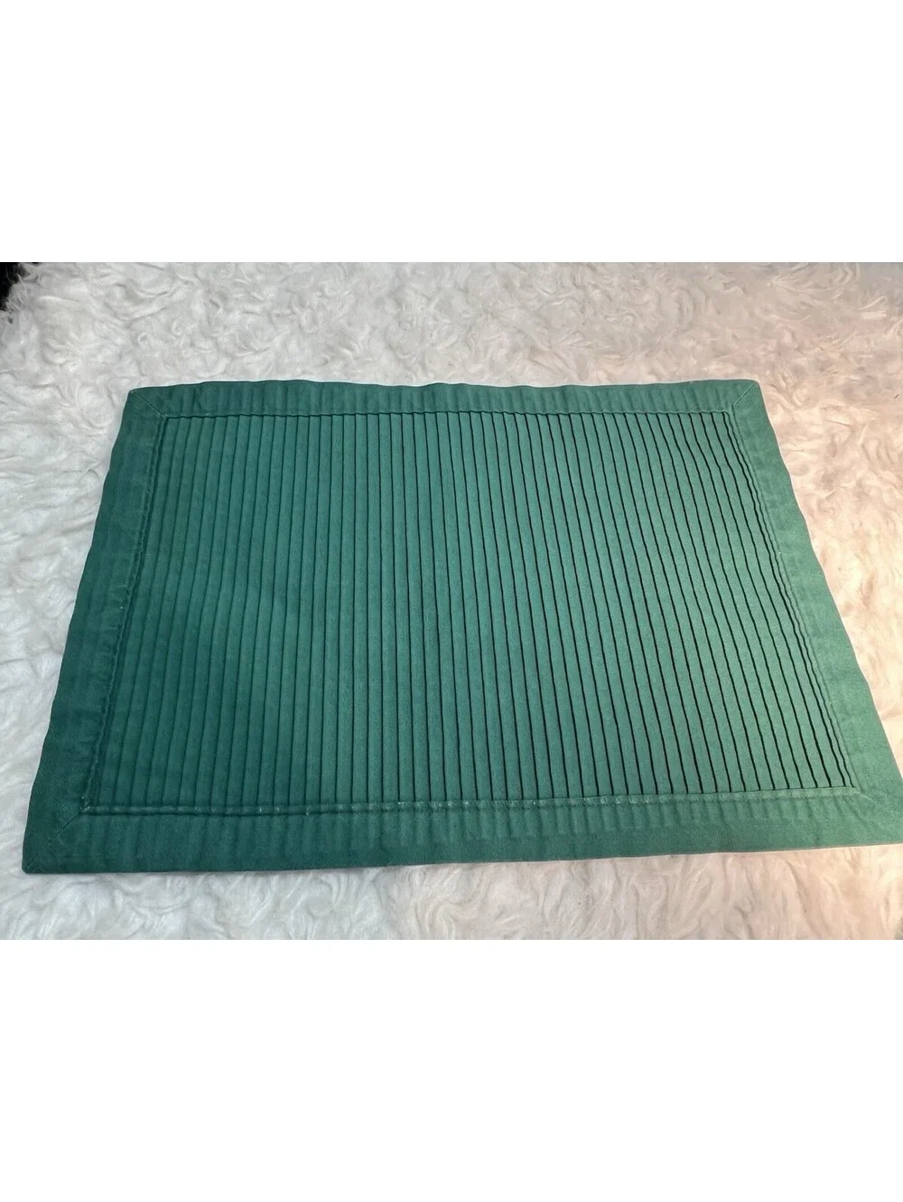 N/A dark green